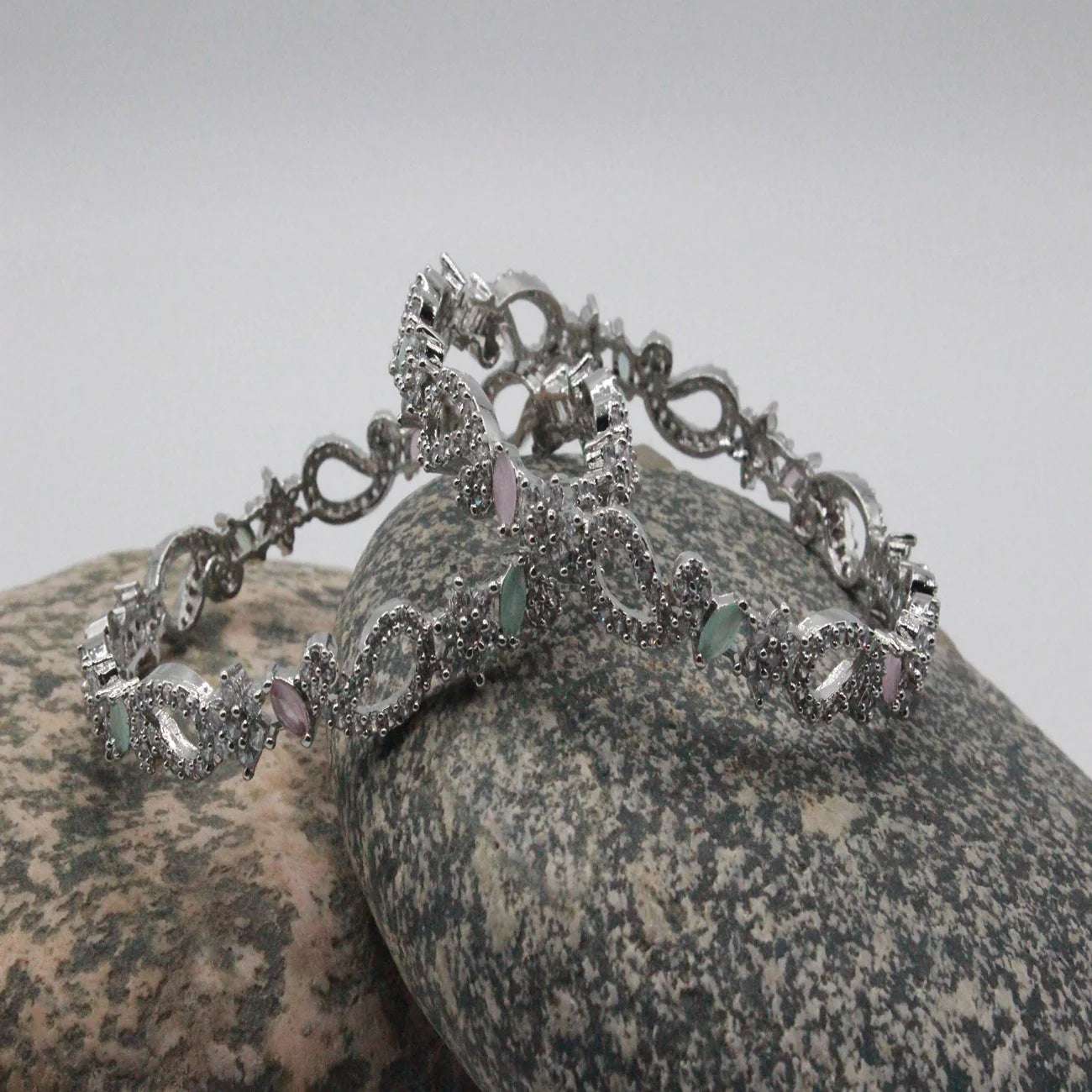 White Stylish Antique Bracelet with Stone