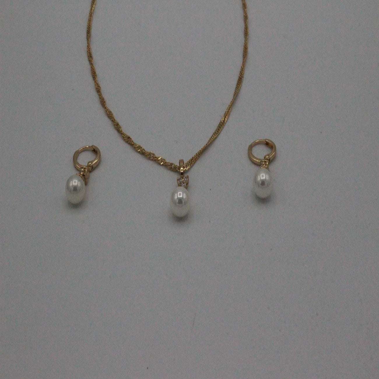 Pearl Necklace Set Earings
