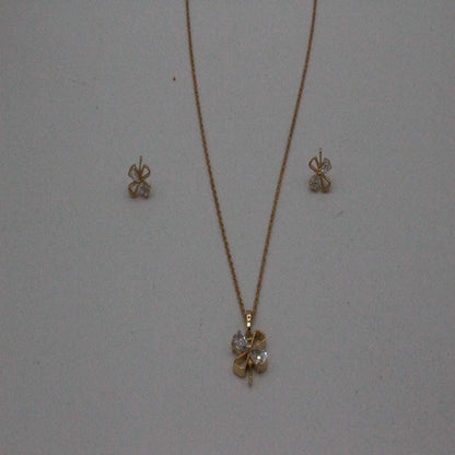 Four Leaf Clover Necklece set