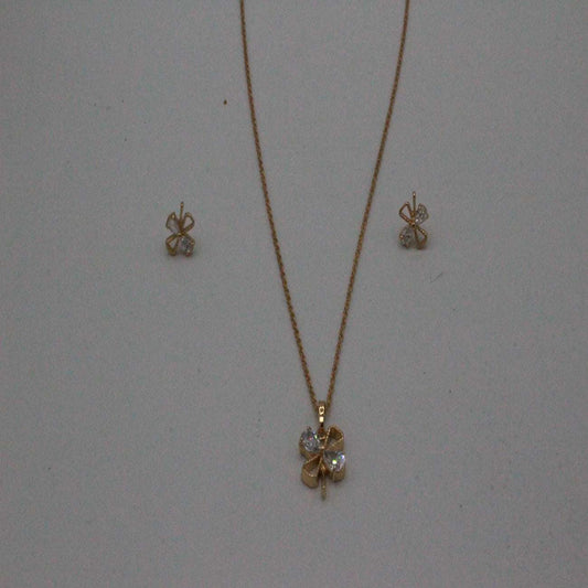 Four Leaf Clover Necklece set