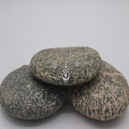 Beautiful Silver Necklace Set