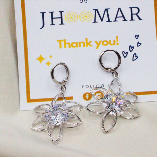 Snowdrop Silver Earing with Diamond stone