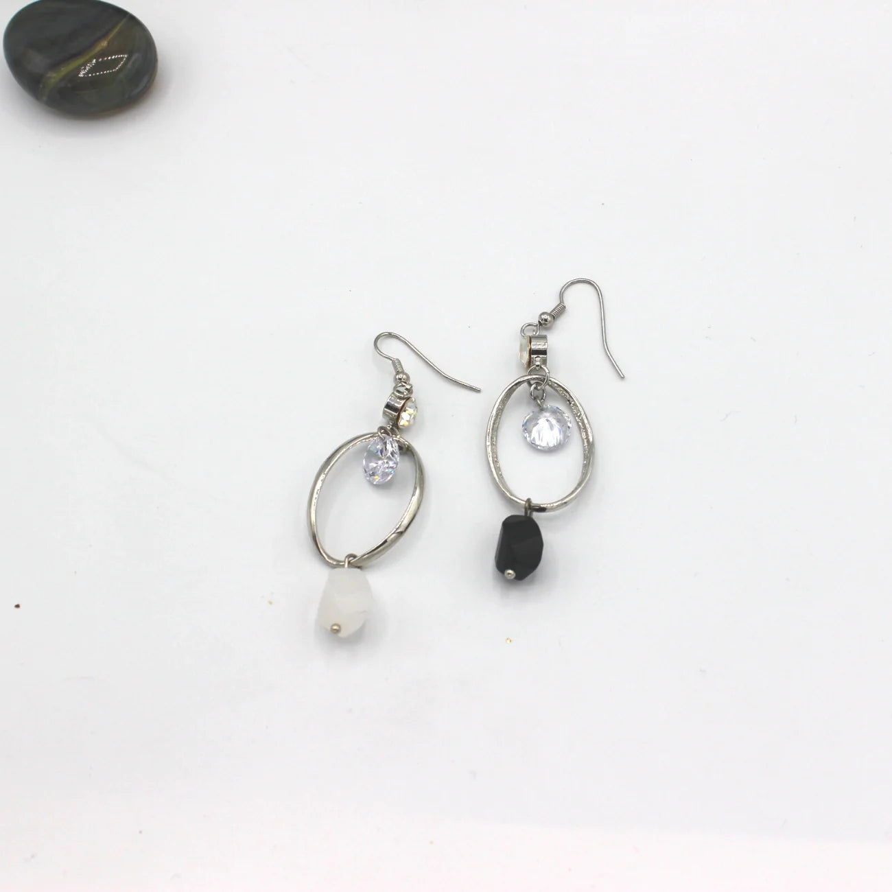 DROP EARRING