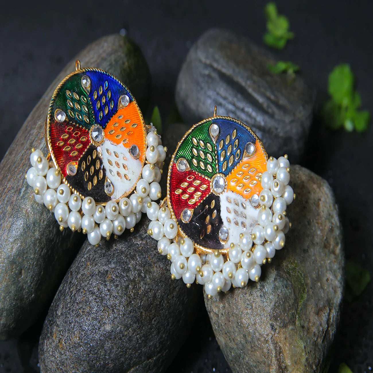 MULTI PEARL STUD EARRINGS