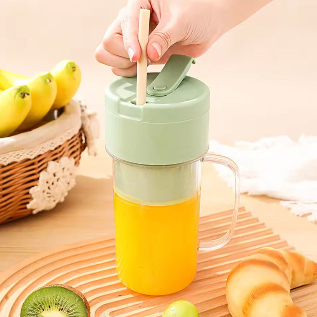 Rechargeable Fast Glass Juicer + Free Silicon Straw